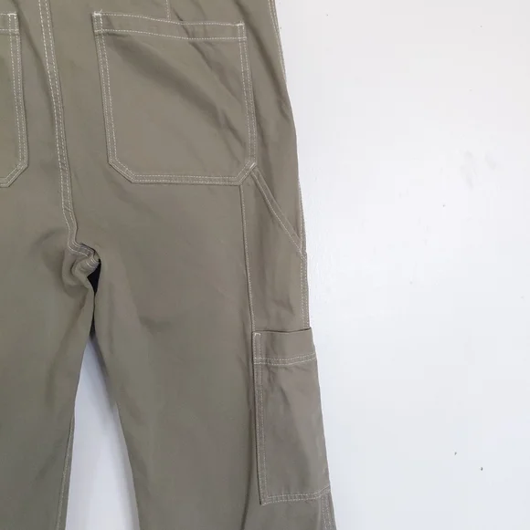 H&M Women's Olive Green Wide Leg Highrise Cargo Jeans Size 14 - Picture 7 of 12